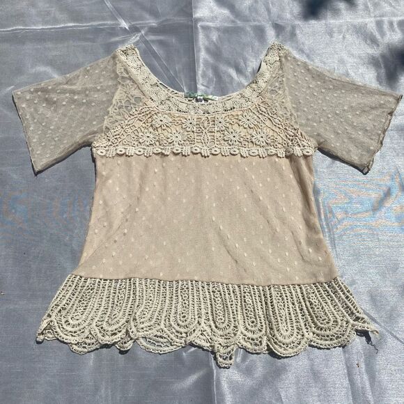 Tops - Lace blouse cream color